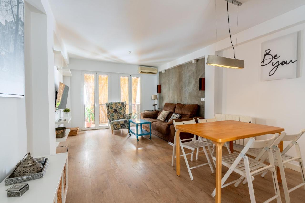 Bustos Tavera Olehousing Sevilla Buitenkant foto